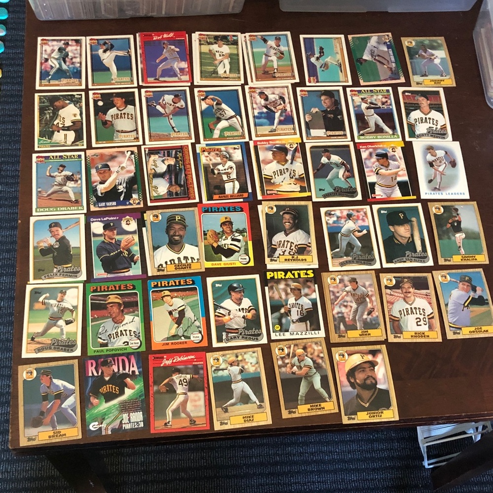 ⛵️ Vintage Pittsburgh Pirates Trading Baseball Card Set
